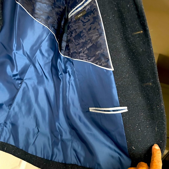 “NEW” JOE ABBOUD SPORT COAT - Picture 5 of 7